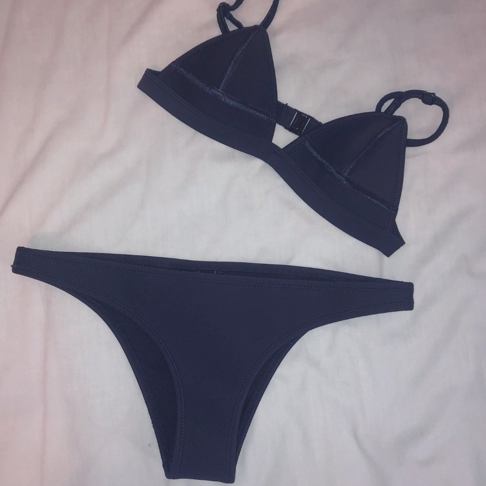 TRIANGL Bikini